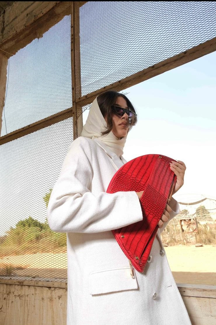 Half moon collection